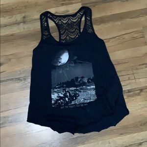 Light weight tank top